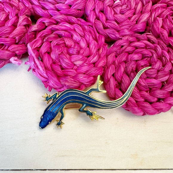Vintage Signed Wm Spear Lizard Pin Brooch 1986 - Picture 2 of 7